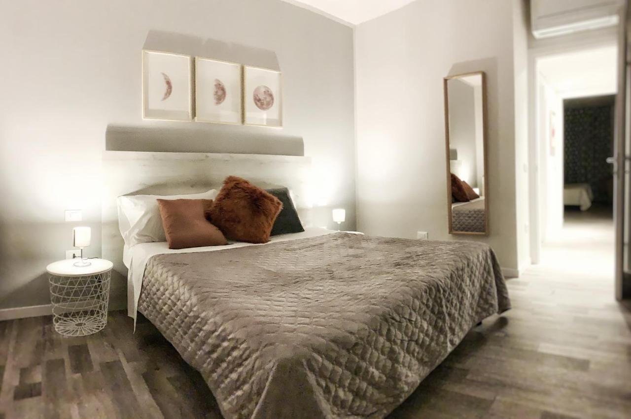 Appartamento Casa Emilia シルミオーネ エクステリア 写真