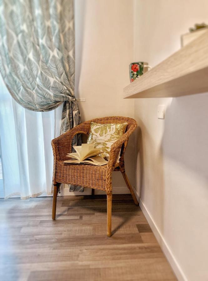 Appartamento Casa Emilia シルミオーネ エクステリア 写真