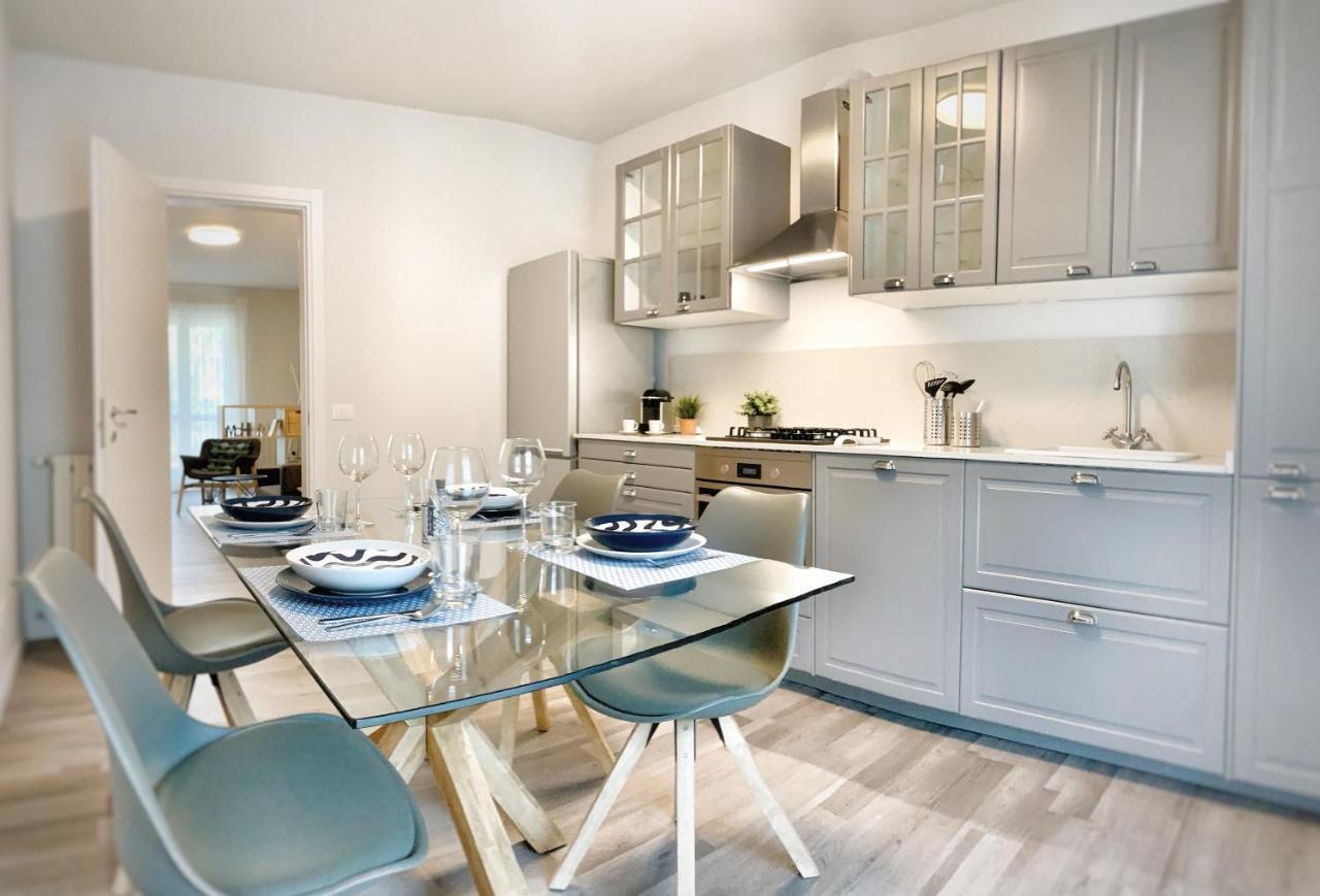 Appartamento Casa Emilia シルミオーネ エクステリア 写真